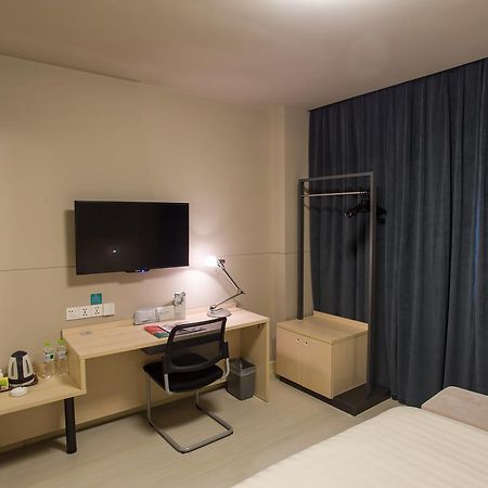 Jinjiang Inn Liuzhou Bubugao Square North Station Ngoại thất bức ảnh