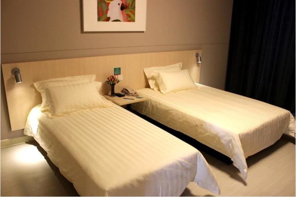 Jinjiang Inn Liuzhou Bubugao Square North Station Ngoại thất bức ảnh