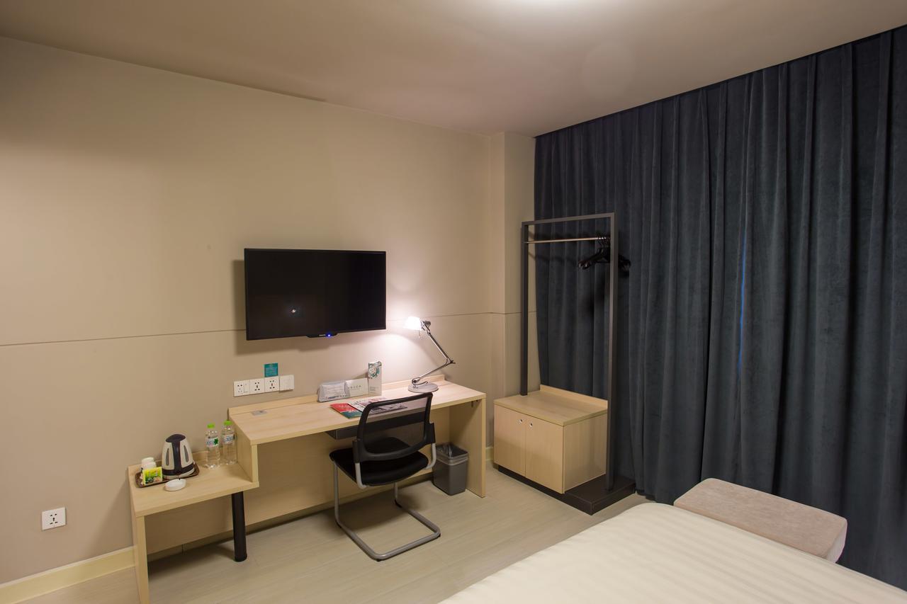 Jinjiang Inn Liuzhou Bubugao Square North Station Ngoại thất bức ảnh
