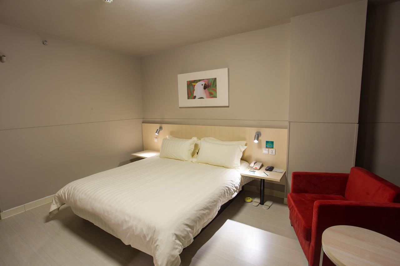 Jinjiang Inn Liuzhou Bubugao Square North Station Ngoại thất bức ảnh