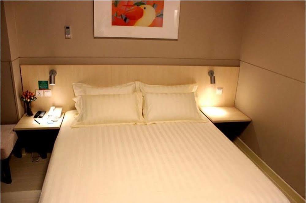 Jinjiang Inn Liuzhou Bubugao Square North Station Ngoại thất bức ảnh